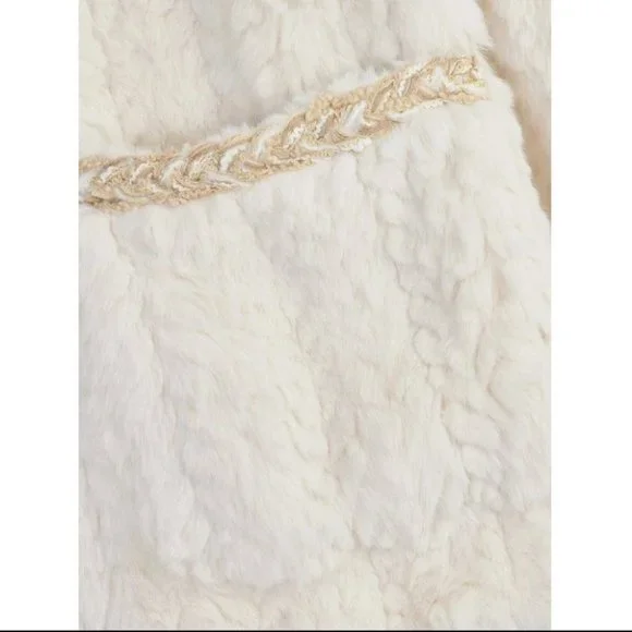 elegant contrast binding hook closure fuzzy coat chic classic - Picture 9 of 10